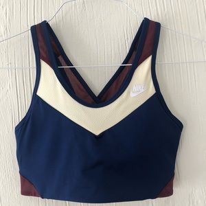 Nike street style sports bra